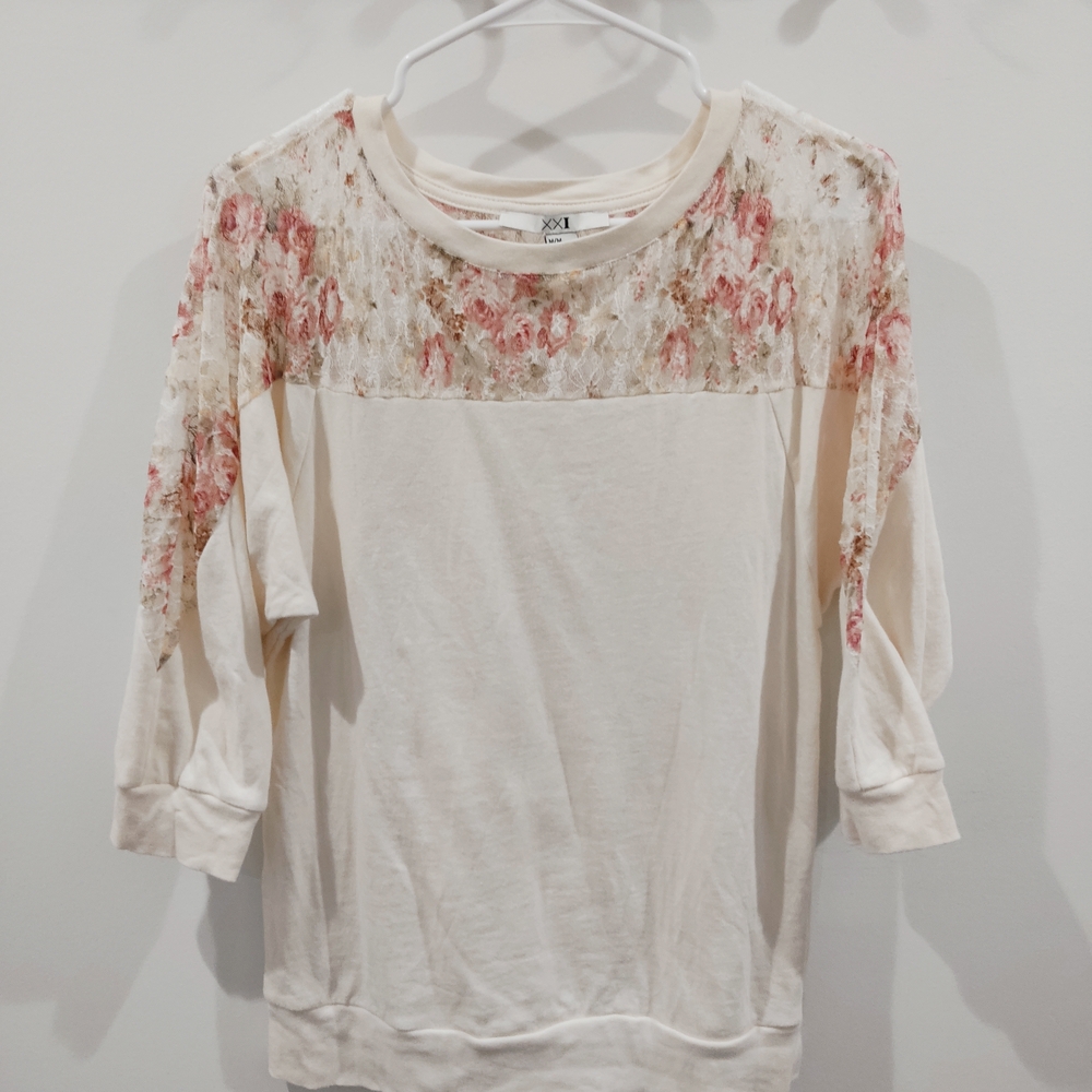 Forever 21 Cream Floral Sweatshirt